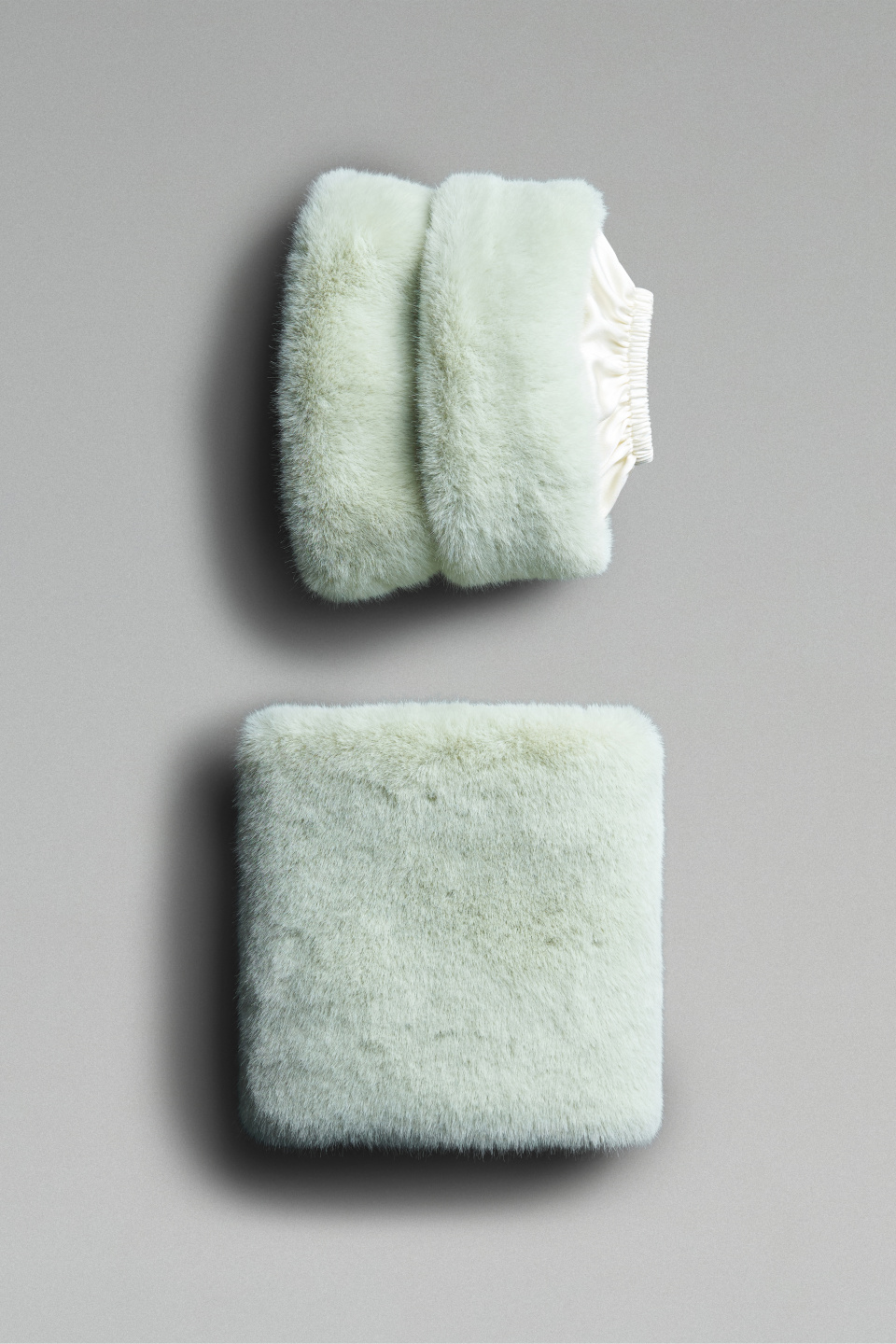 Furry cuffs, фото 1