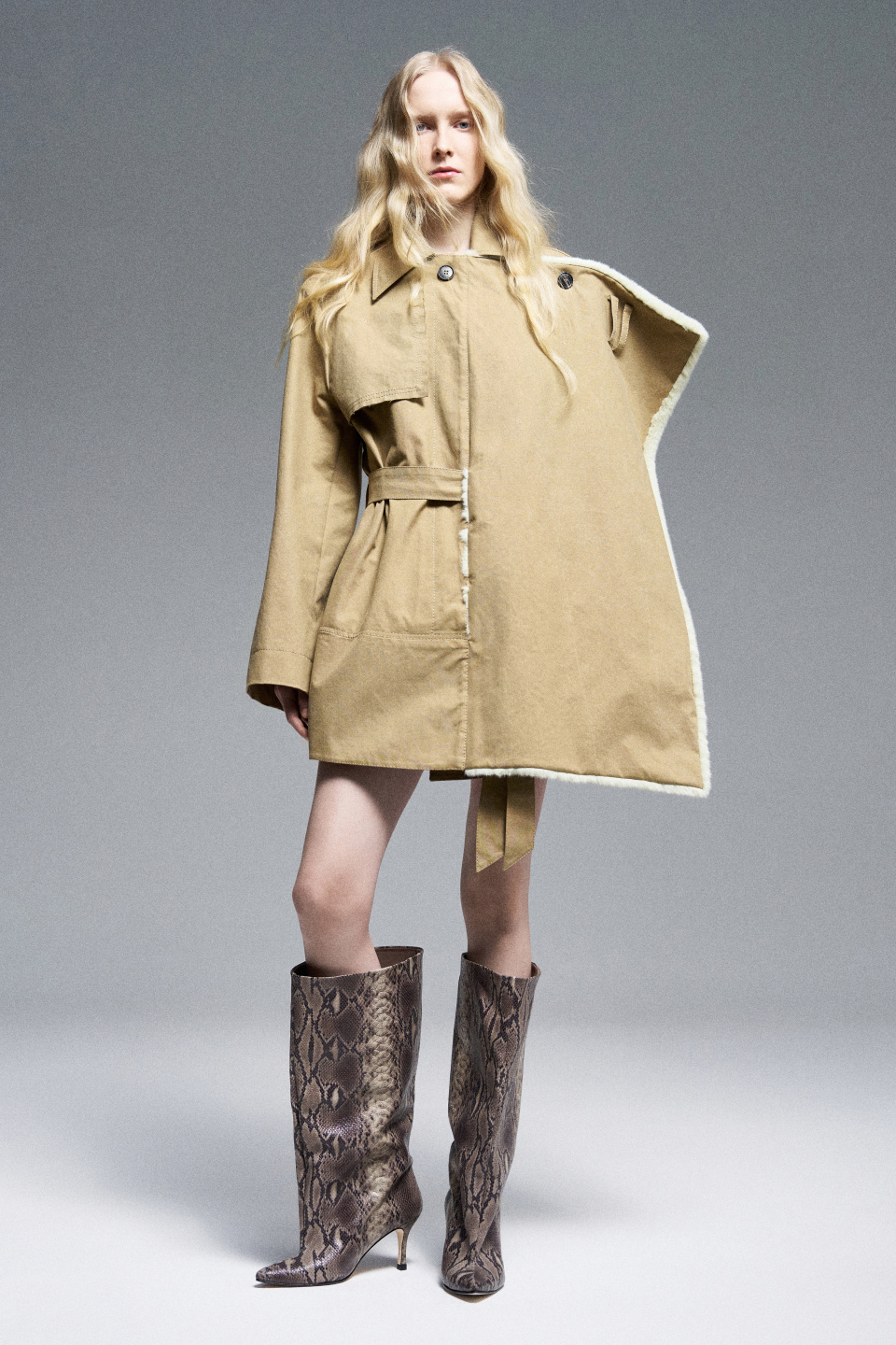 Кроп-тренч с палантином, фото 4