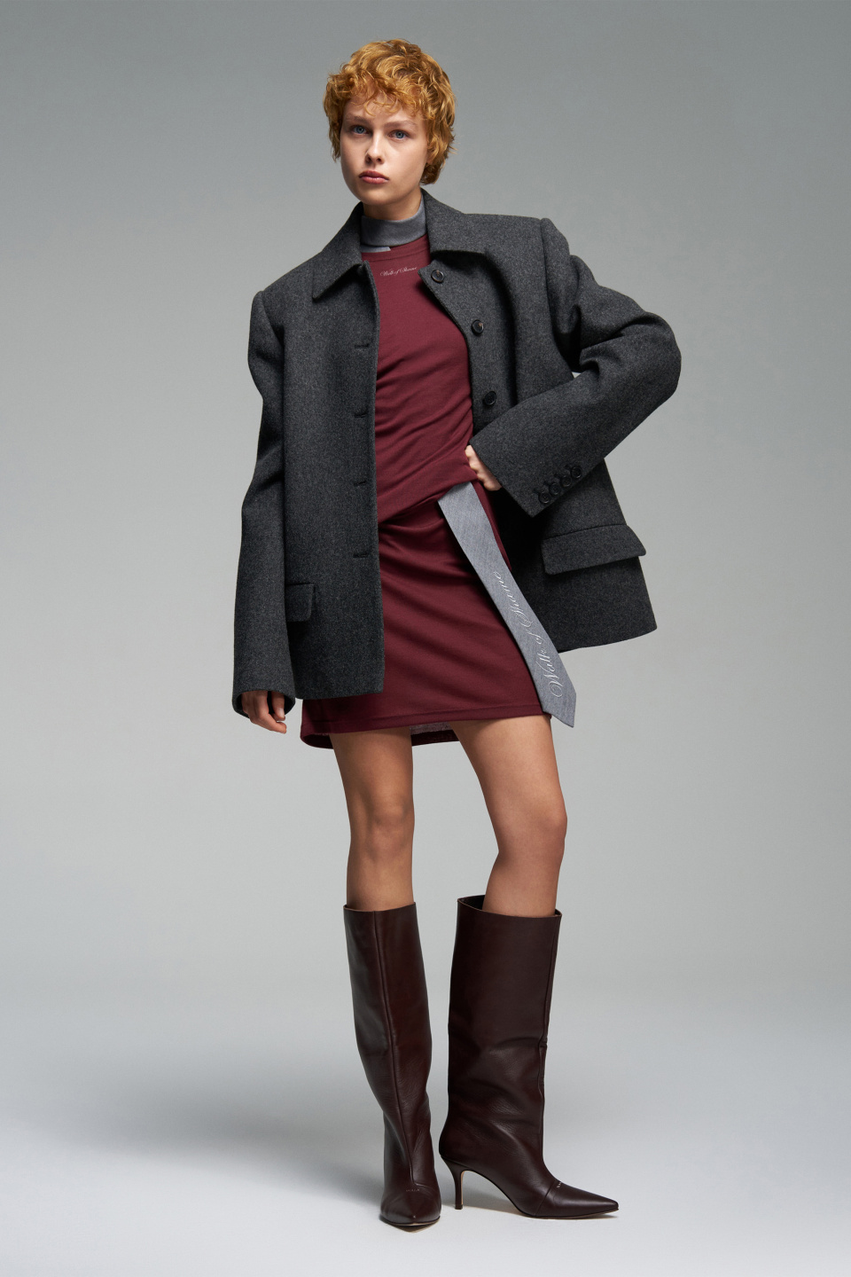 Платье-мини из тонкого трикотажа с логотипом, фото 4