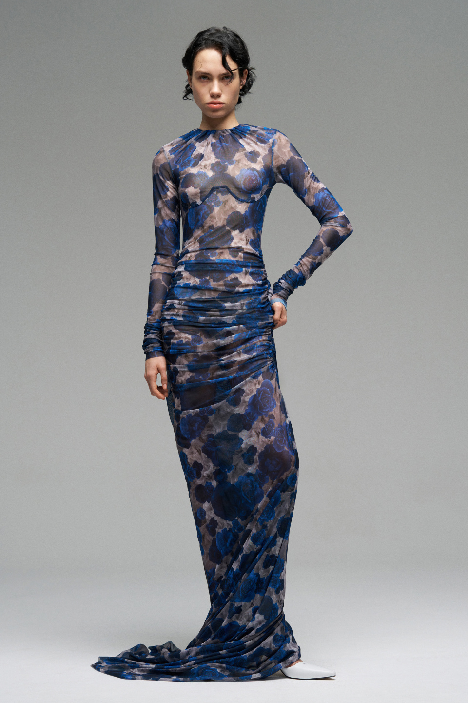 Платье с драпировкой из эластичной сетки с турнюром, фото 1