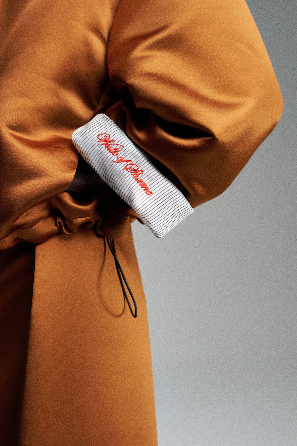 Вечерний бомбер из сатина, фото 3